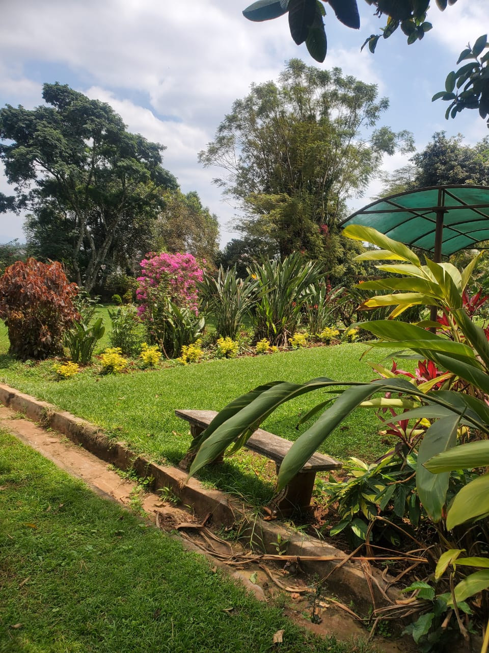 Prime 1.5acres 2nd Row from Waiyaki Way - Near Kianda School / KIPI on Sale